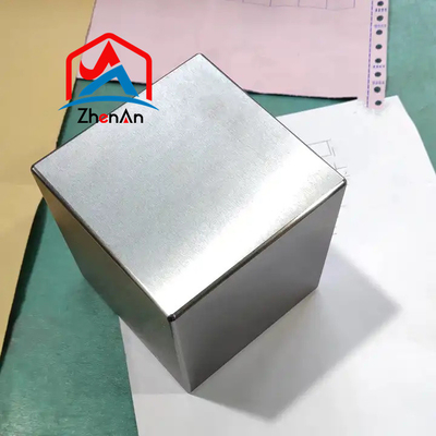 উচ্চ ঘনত্ব বিশুদ্ধ টংস্টেন কিউব ছোট ভলিউম